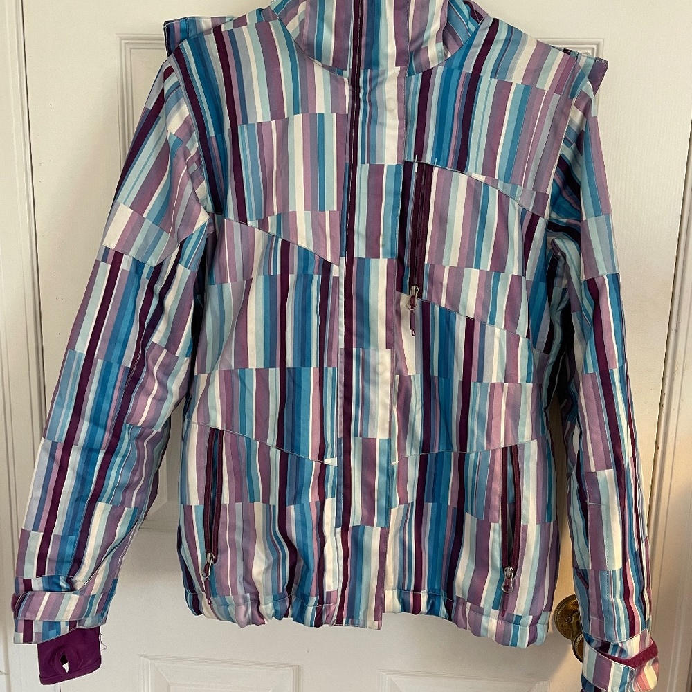 Ski/snowboard jacket
